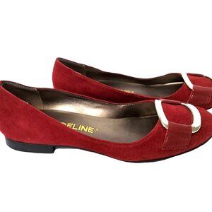 madeline womens "vesty" red suede slip on flats size 6.5m.